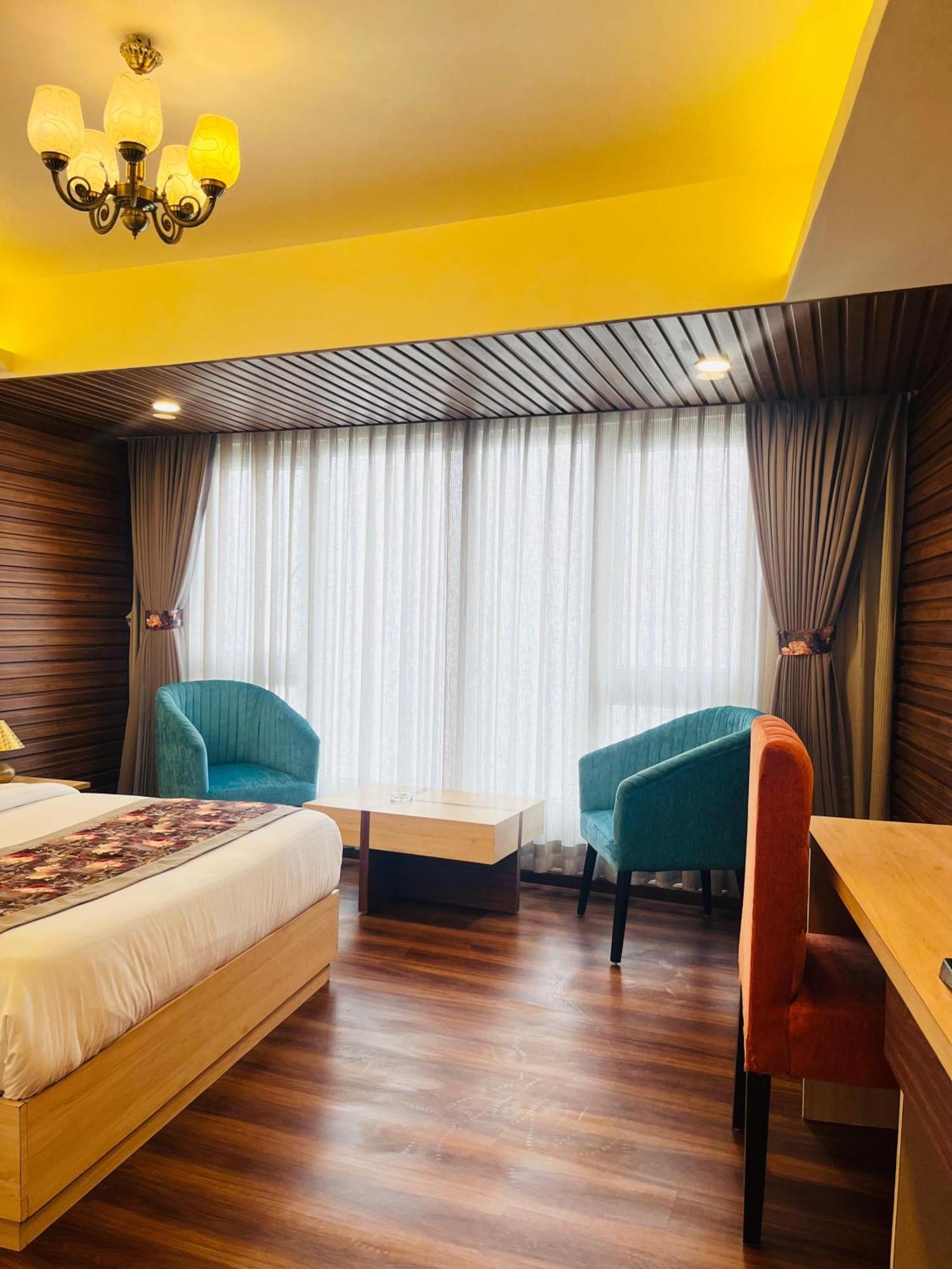 Hotel Broadway Boutique Mall Road Darjeeling - A Luxury Collection - Best Seller Extérieur photo